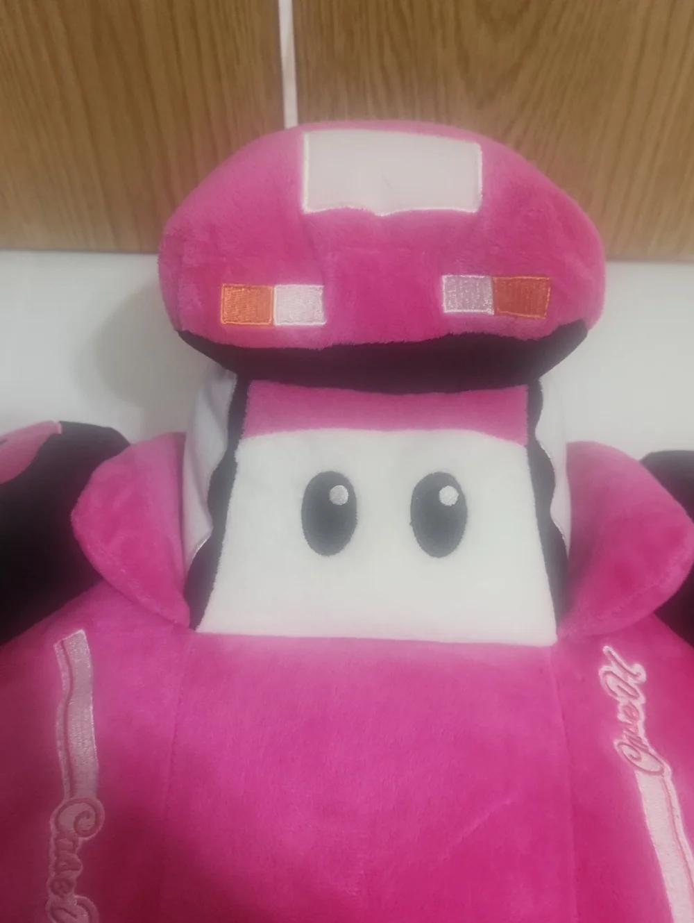 Pillow Pet Pink Case Tractor 2014